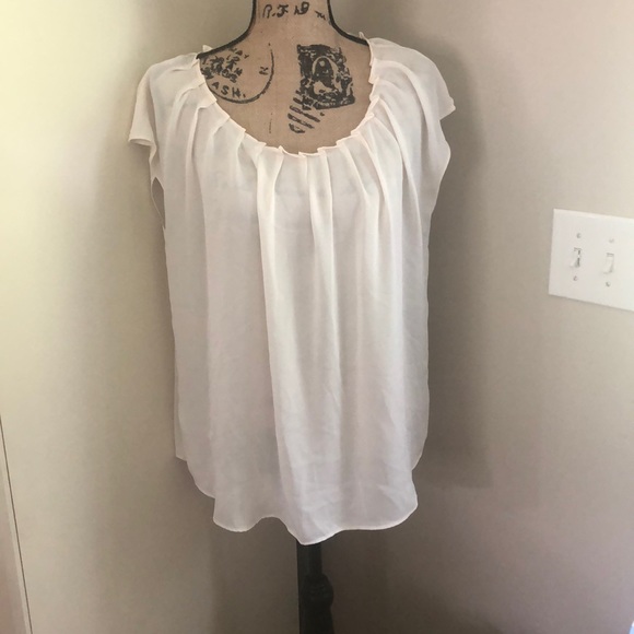 LC Lauren Conrad Tops - EUC Lauren Conrad dressy top size XL LC Lauren Conrad Tops - EUC Lauren Conrad dressy top size XL